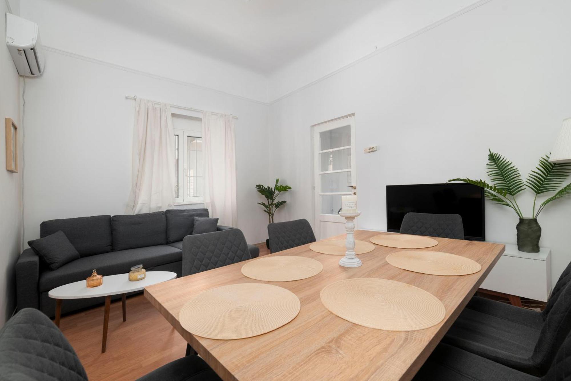 Thissio Getaway 2Ba Next To Athens Ancient Market Buitenkant foto